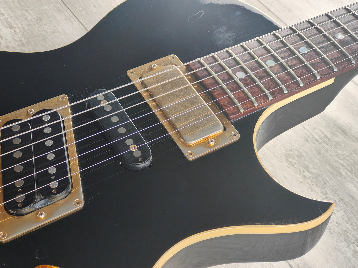 1995 Gibson USA Nighthawk Special SP-3 Single Cutaway (Black)