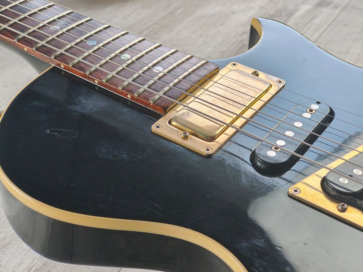 1995 Gibson USA Nighthawk Special SP-3 Single Cutaway (Black)