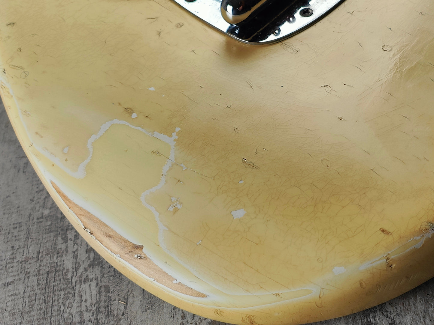 1973 Fender USA Mustang (Aged Olympic White)