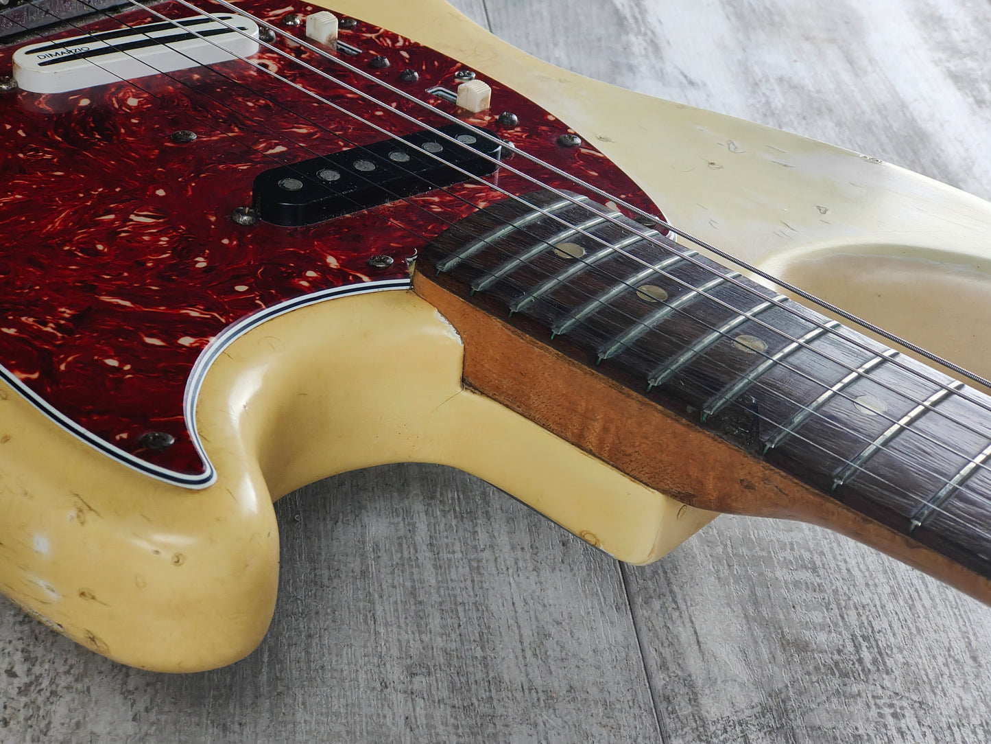 1973 Fender USA Mustang (Aged Olympic White)