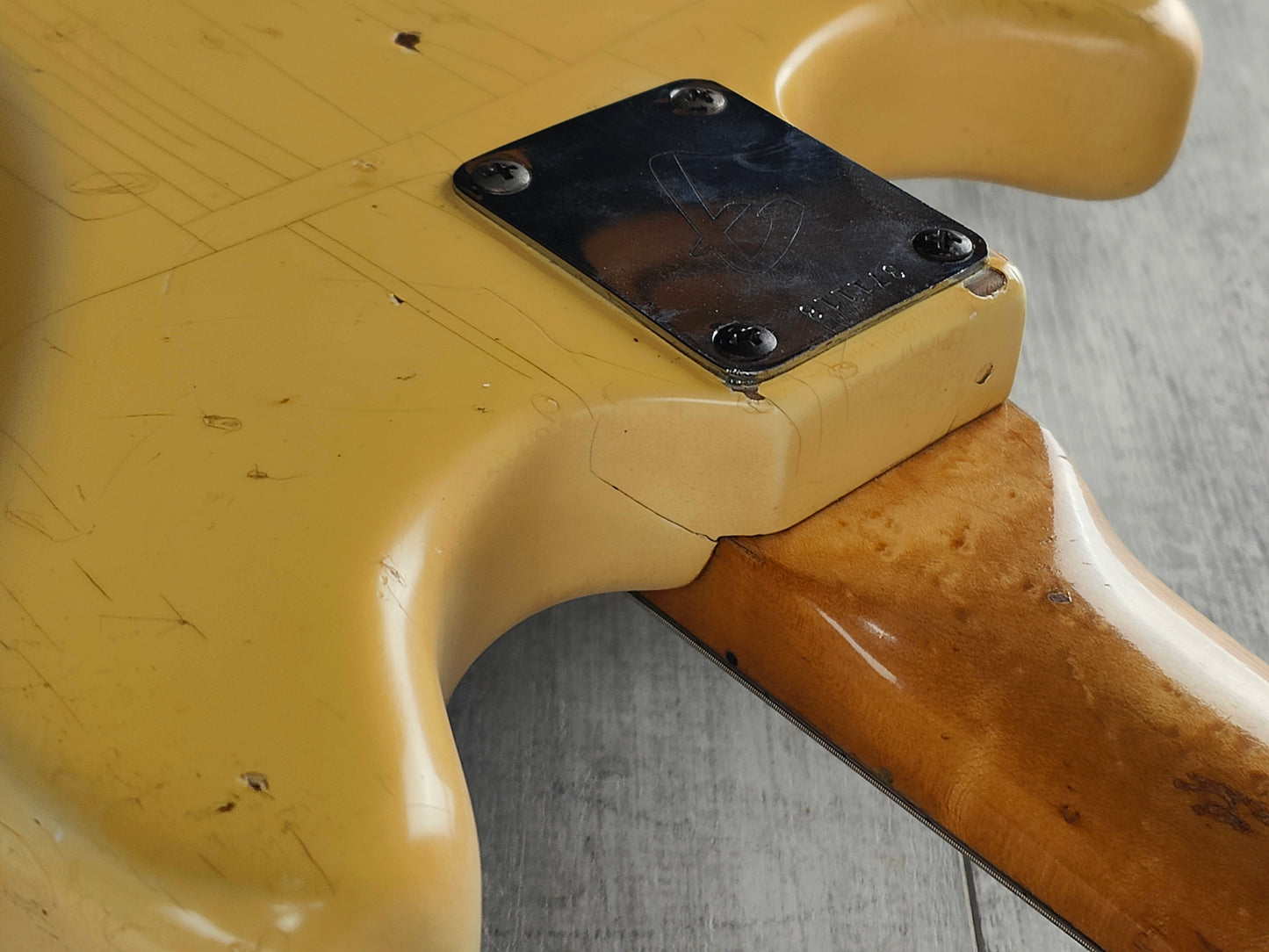 1973 Fender USA Mustang (Aged Olympic White)