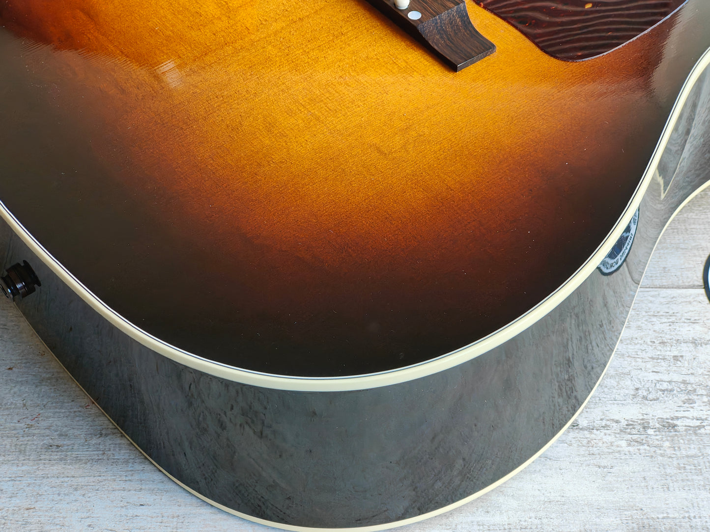 2021 Gibson J-45 Standard Acoustic Guitar w/LR Baggs (Vintage Sunburst)