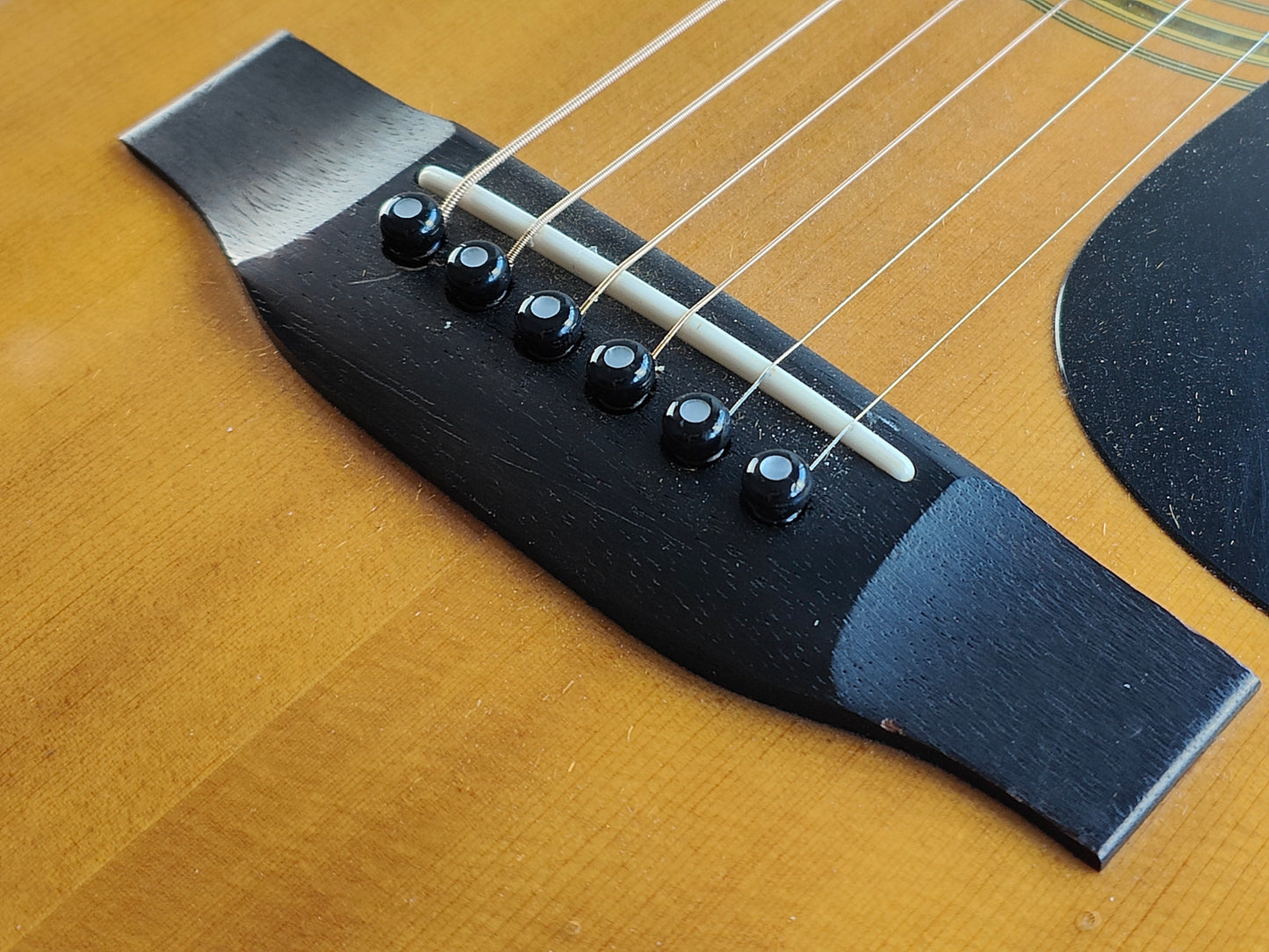 1980's Morris W-30 Japanese Vintage Acoustic Dreadnought Guitar (Natural)