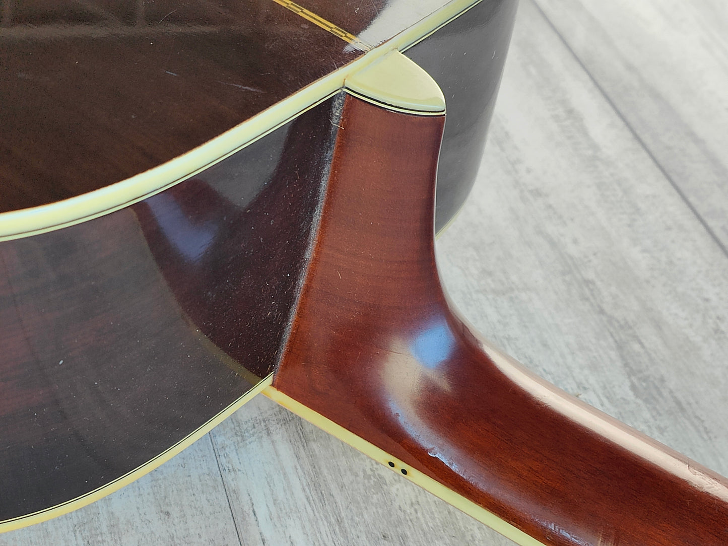 1980's Morris W-30 Japanese Vintage Acoustic Dreadnought Guitar (Natural)