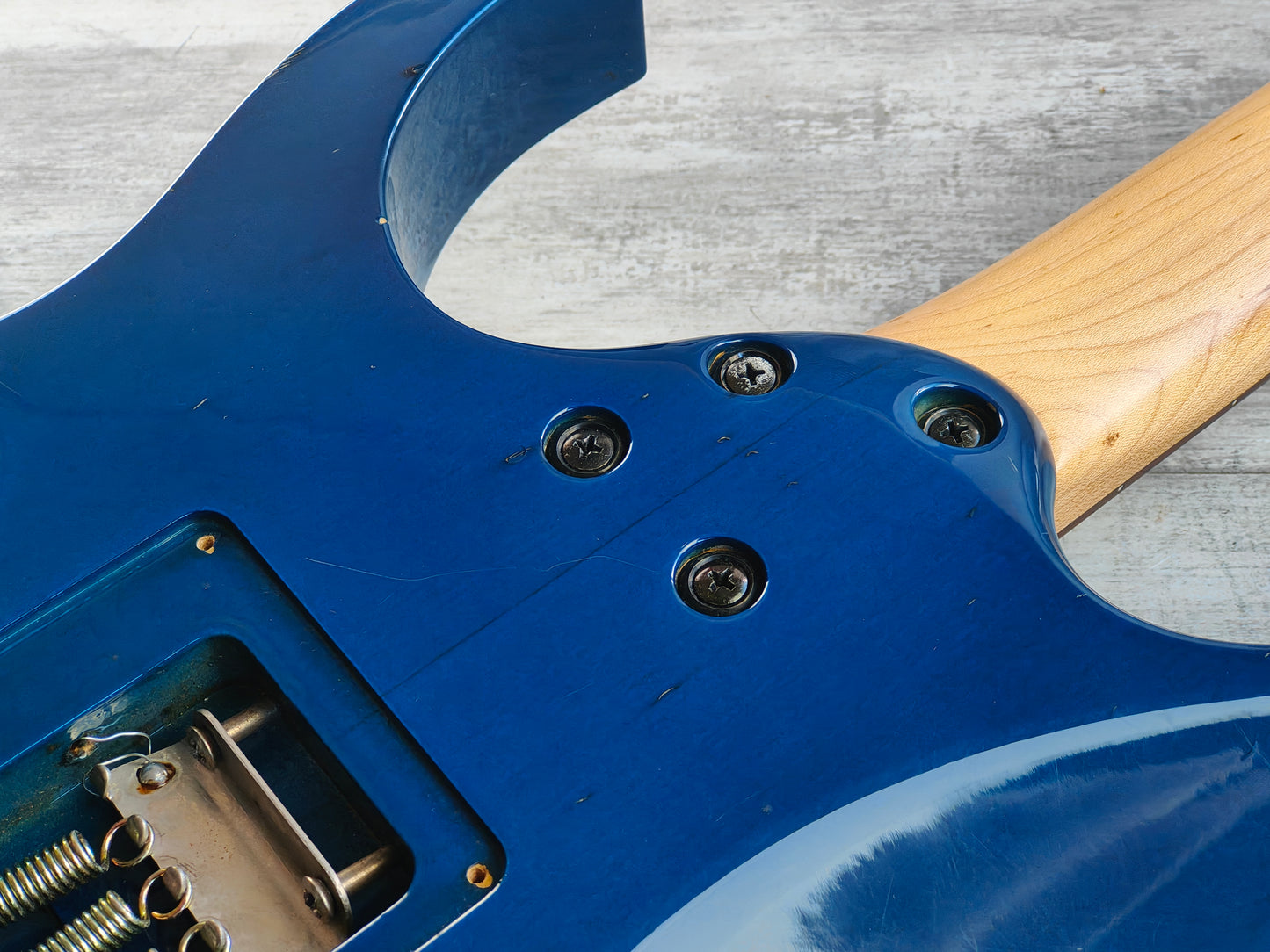 2000 Ibanez Japan RG680CM HSH Superstrat (Curly Maple Deep Blue)
