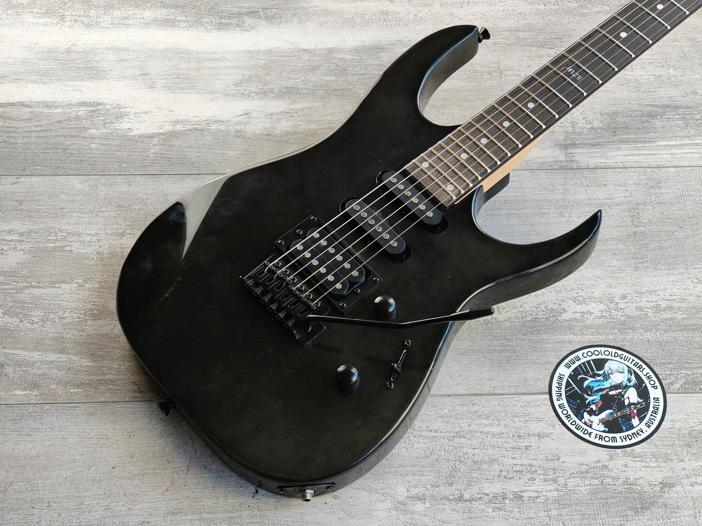 Haze LG4DBK HSS Superstrat (Black)