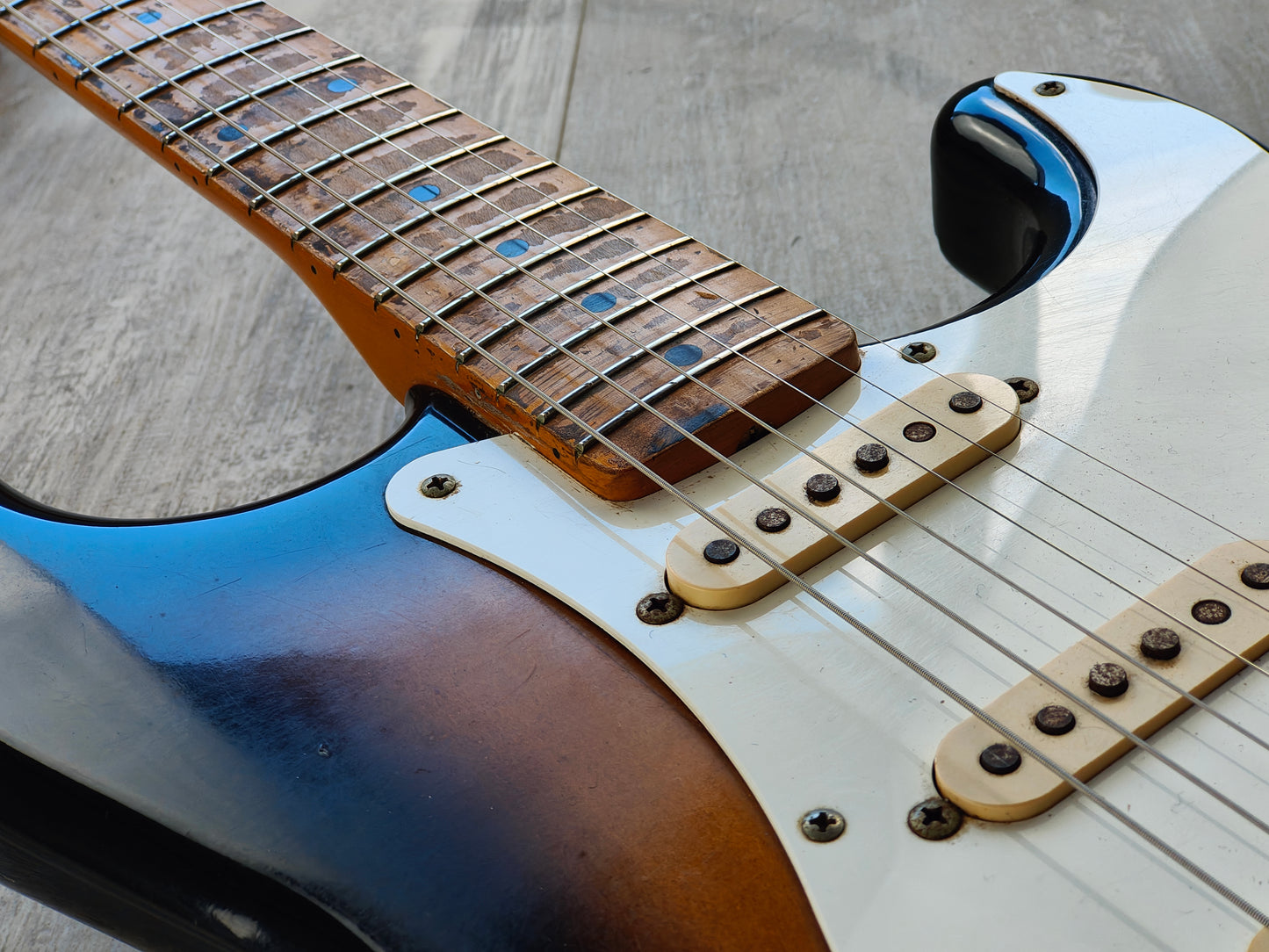 1987 Fender Japan ST57-55 "E Series" '57 Reissue Stratocaster (Brown Sunburst)