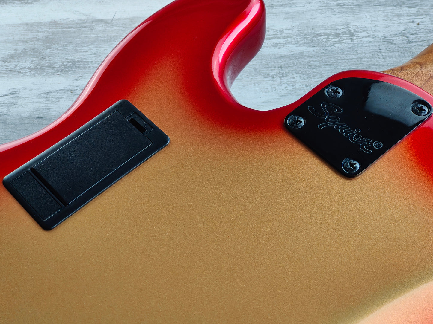 Squier Contemporary Active PH Precision Bass (Sunset Metallic)
