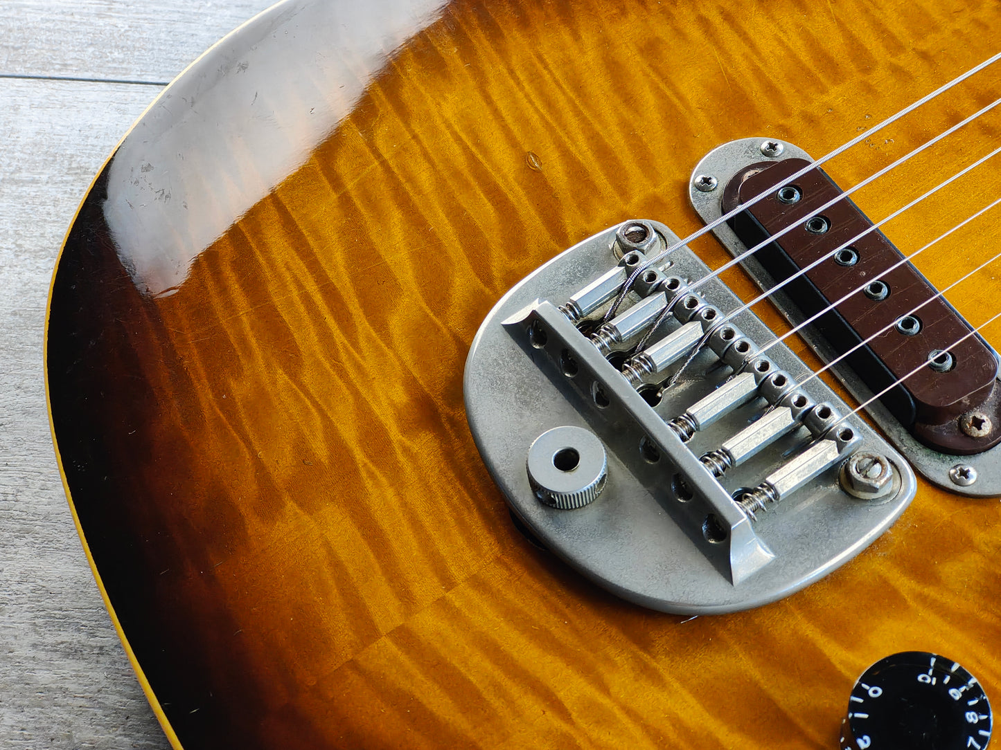 1978 Greco Japan BW-600 "Brawler" Tulip Style Double Cutaway (Brown Sunburst)