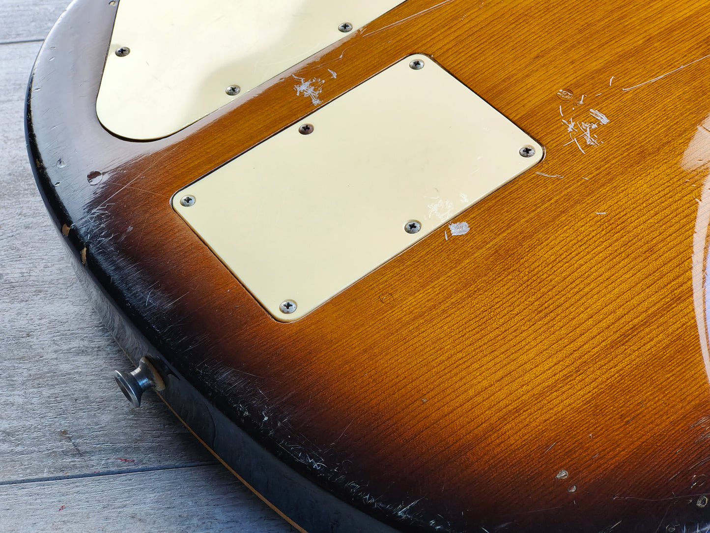 1978 Greco Japan BW-600 "Brawler" Tulip Style Double Cutaway (Brown Sunburst)