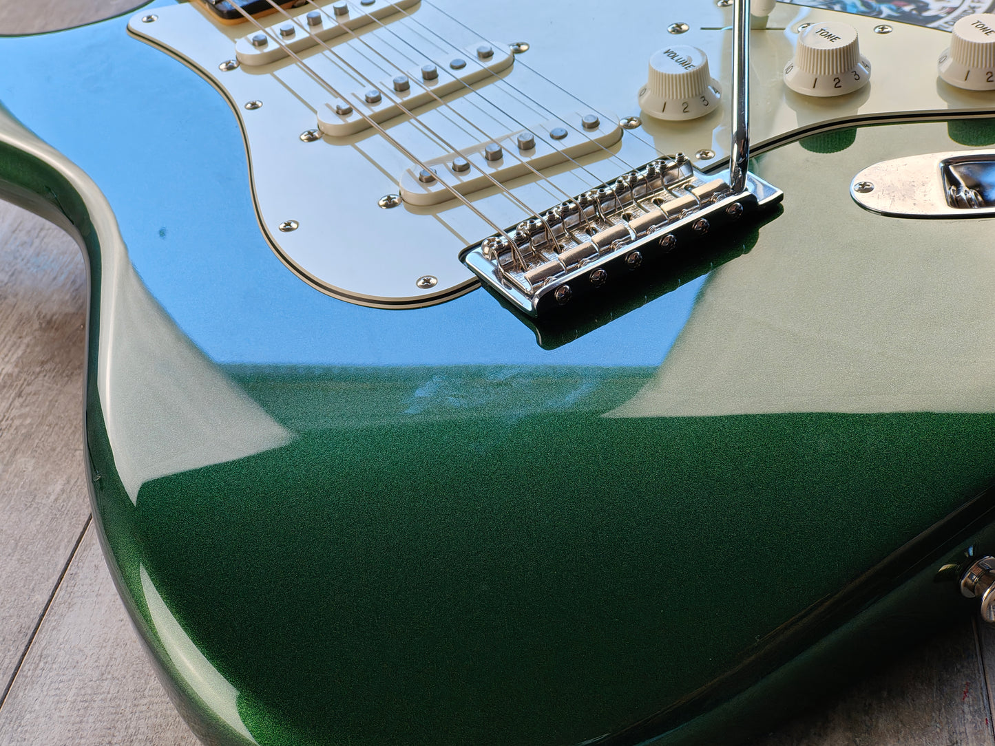 2023 Fender Japan Traditional 60's Stratocaster (Aged Sherwood Green Metallic)