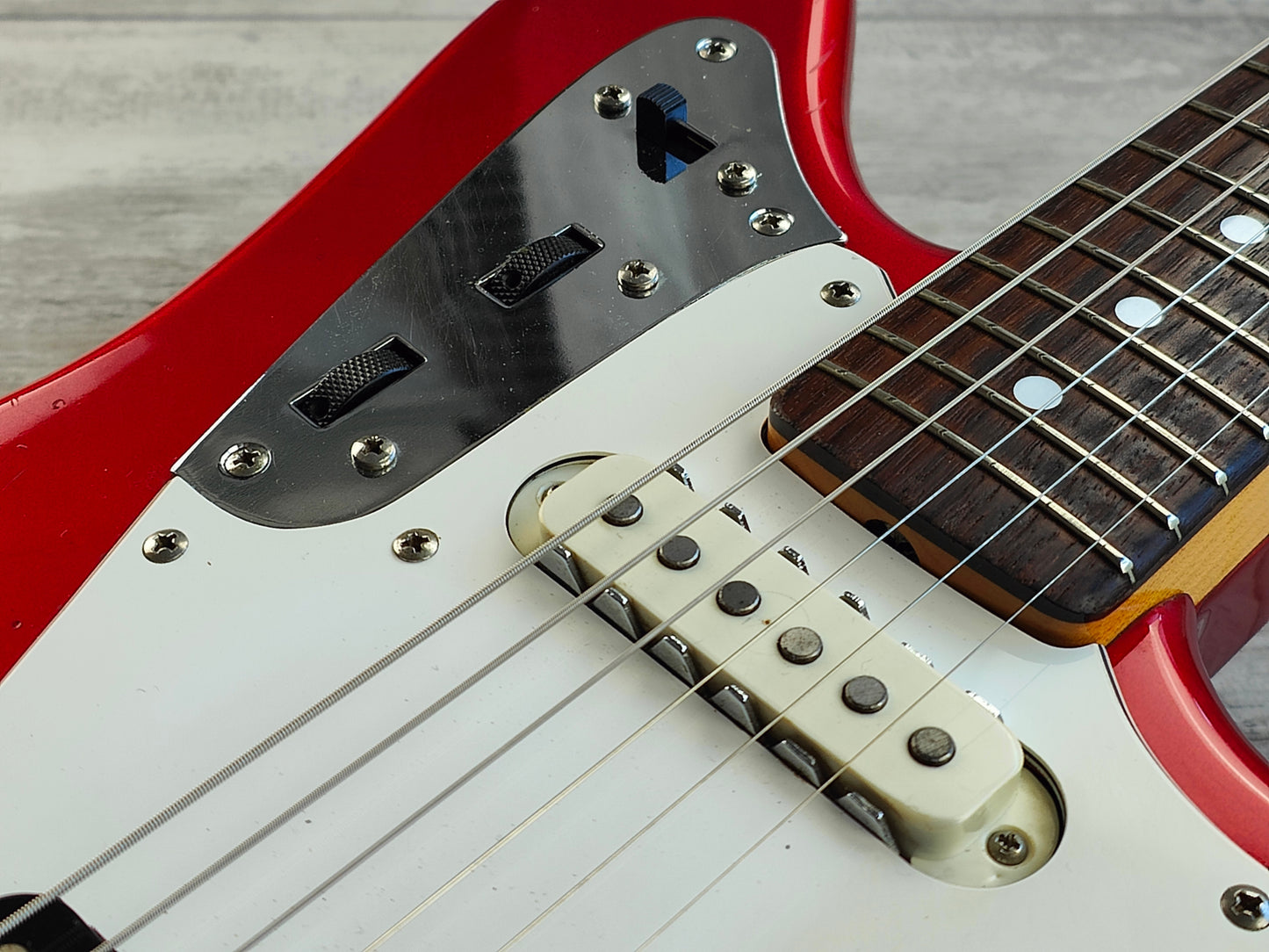 1997 Fender Japan JG66-85 '66 Reissue Jaguar w/Bridge Humbucker (Candy Apple Red)