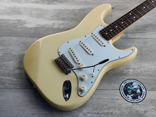 2006 Fender Japan ST-STD Stratocaster Standard (Vintage White)