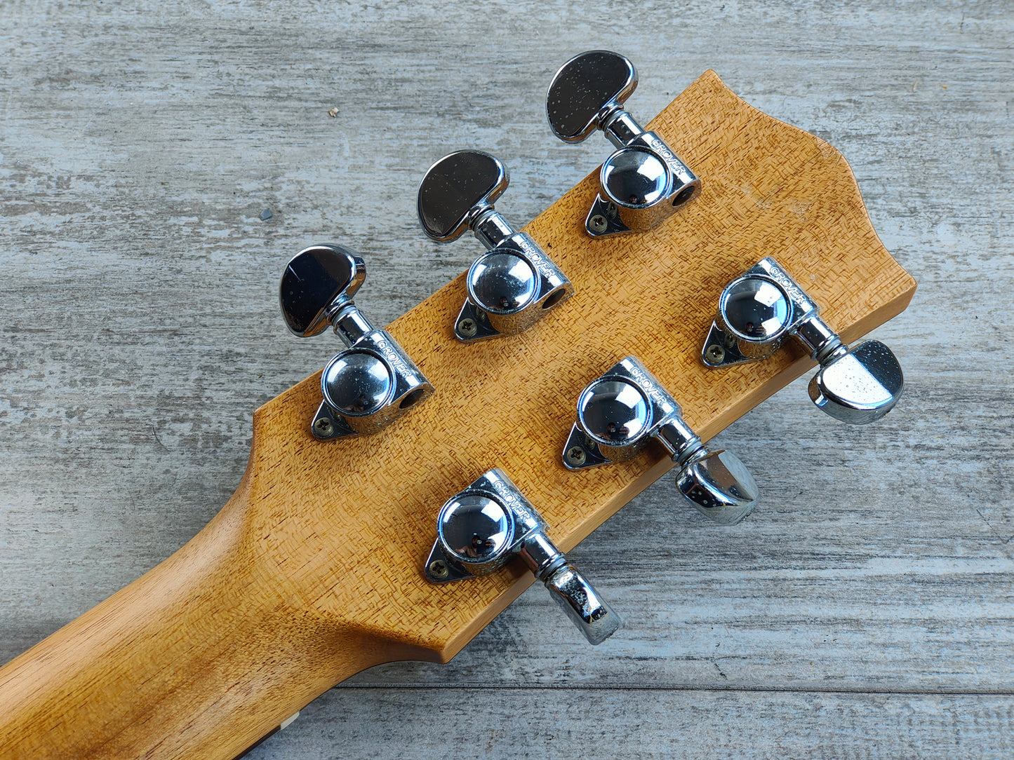 Maton SRS60C Acoustic Electric Guitar w/AP5 Pickup (Natural)