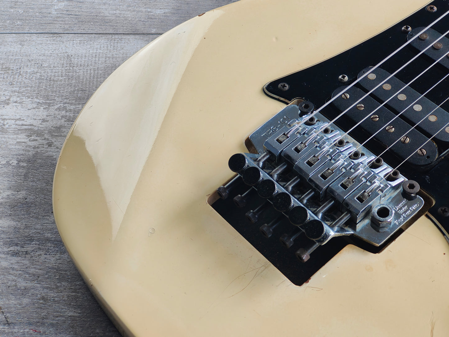 1988 Ibanez RG350 HSH Superstrat (Vintage White)