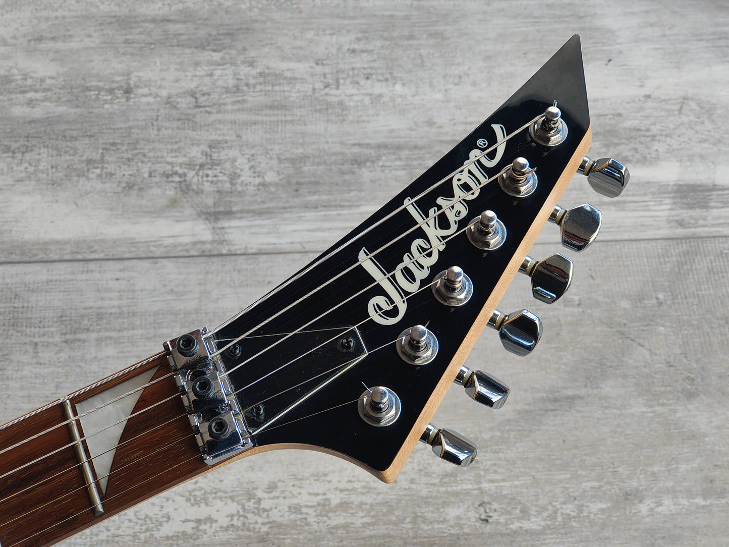 2010 Jackson JS32R Reverse Headstock Dinky w/Floyd Rose (Black)