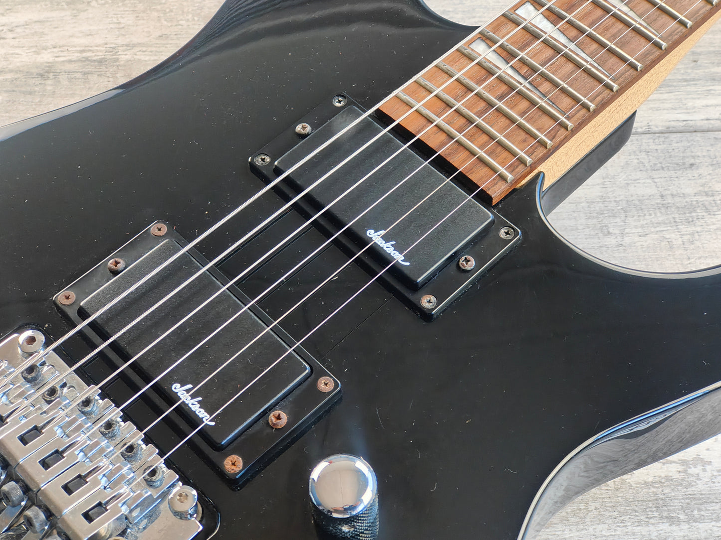 2010 Jackson JS32R Reverse Headstock Dinky w/Floyd Rose (Black)