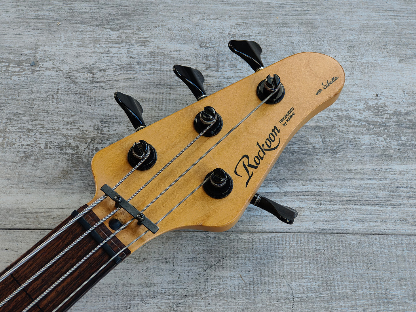 1990's Rockoon Japan (by Kawai) RB Series Medium Scale Fretless Bass (Natural)