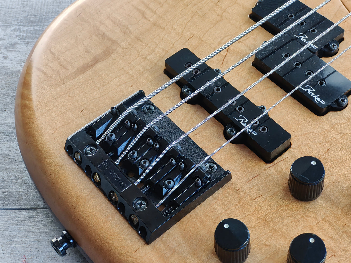 1990's Rockoon Japan (by Kawai) RB Series Medium Scale Fretless Bass (Natural)