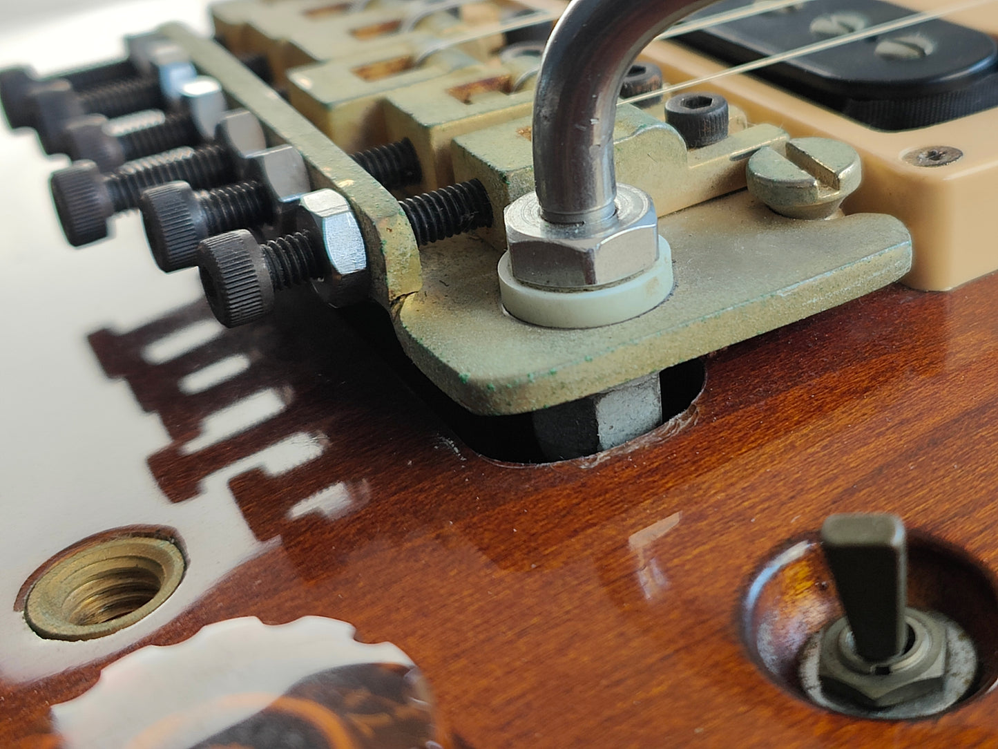 1982 Aria Pro II (Matsumoku) PE-R80 Single Cutaway w/Floyd Rose (Neal Schon Model)