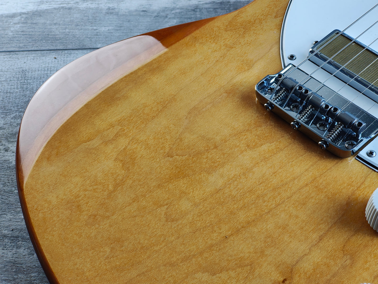 Harmony USA Silhouette "Special Run" Offset w/Gold Foils (Natural)