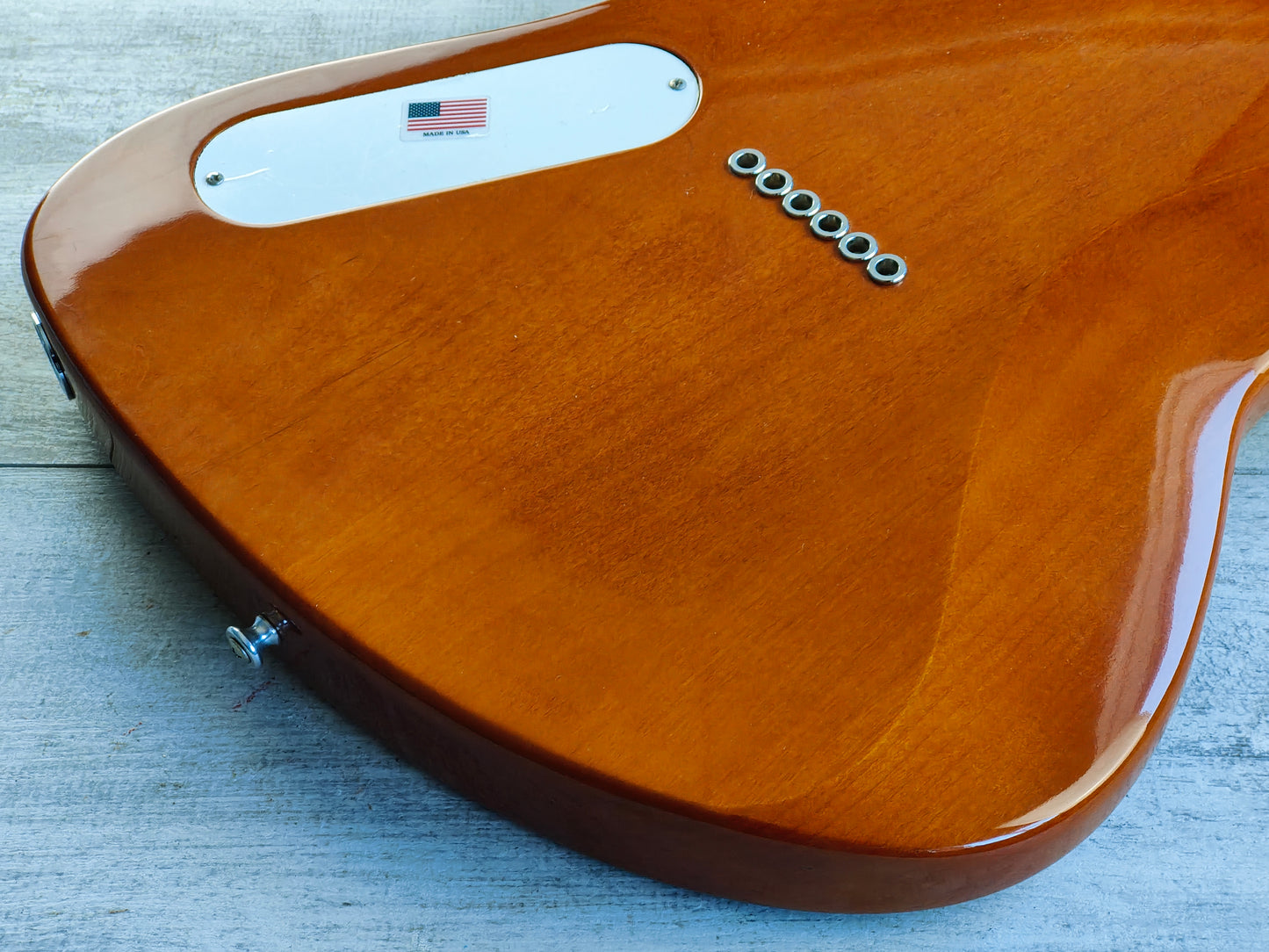 Harmony USA Silhouette "Special Run" Offset w/Gold Foils (Natural)