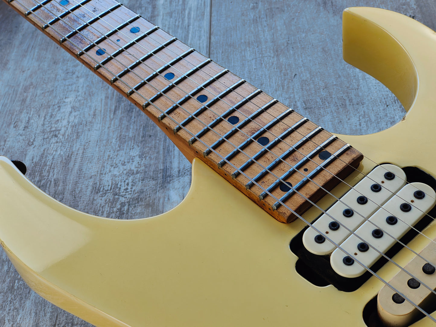 1992 Ibanez Japan PGM300 Paul Gilbert Signature Model Superstrat (White)