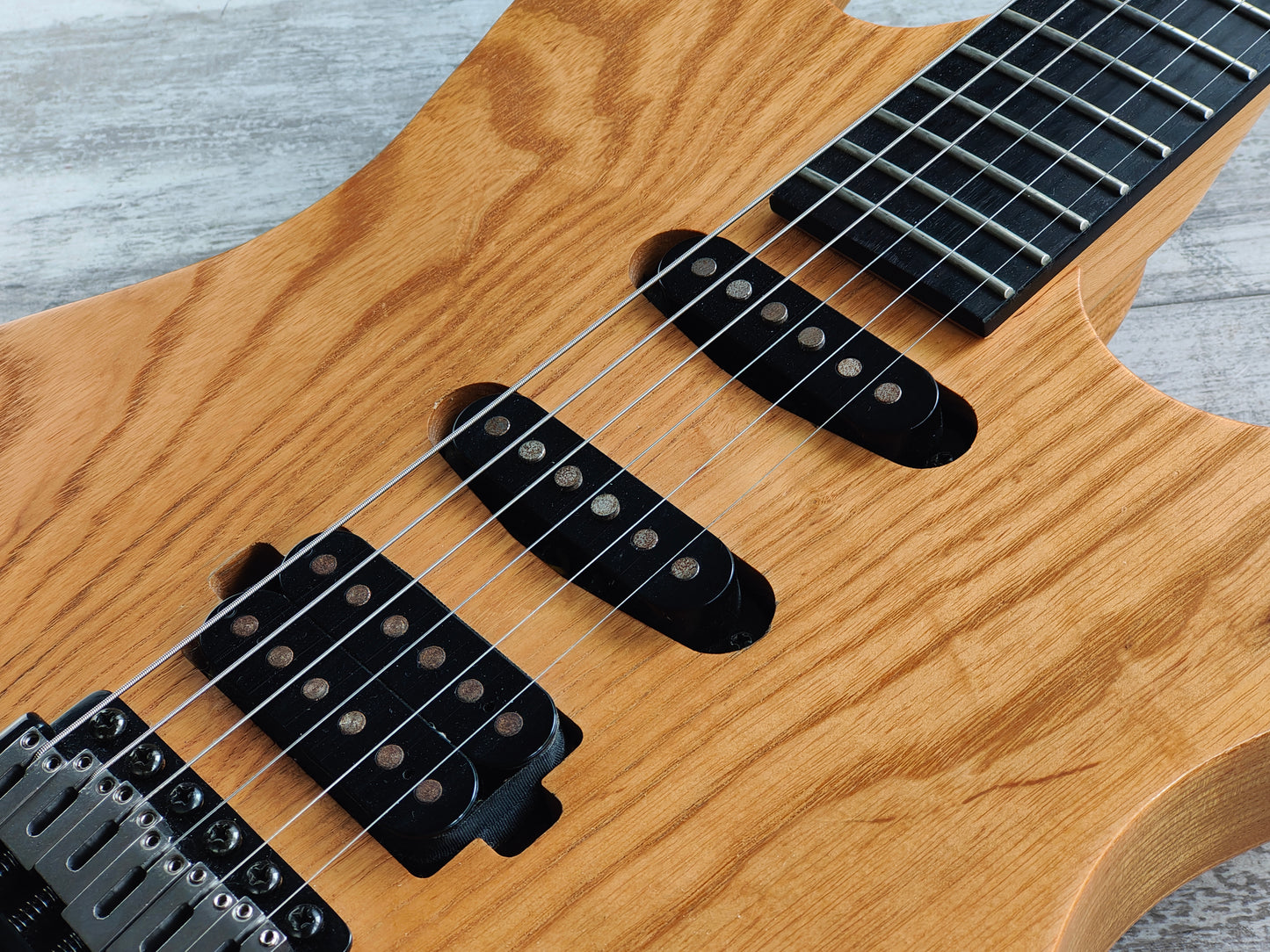 Chapman ML1 "Swamp Ash" HSS Superstrat (Natural)