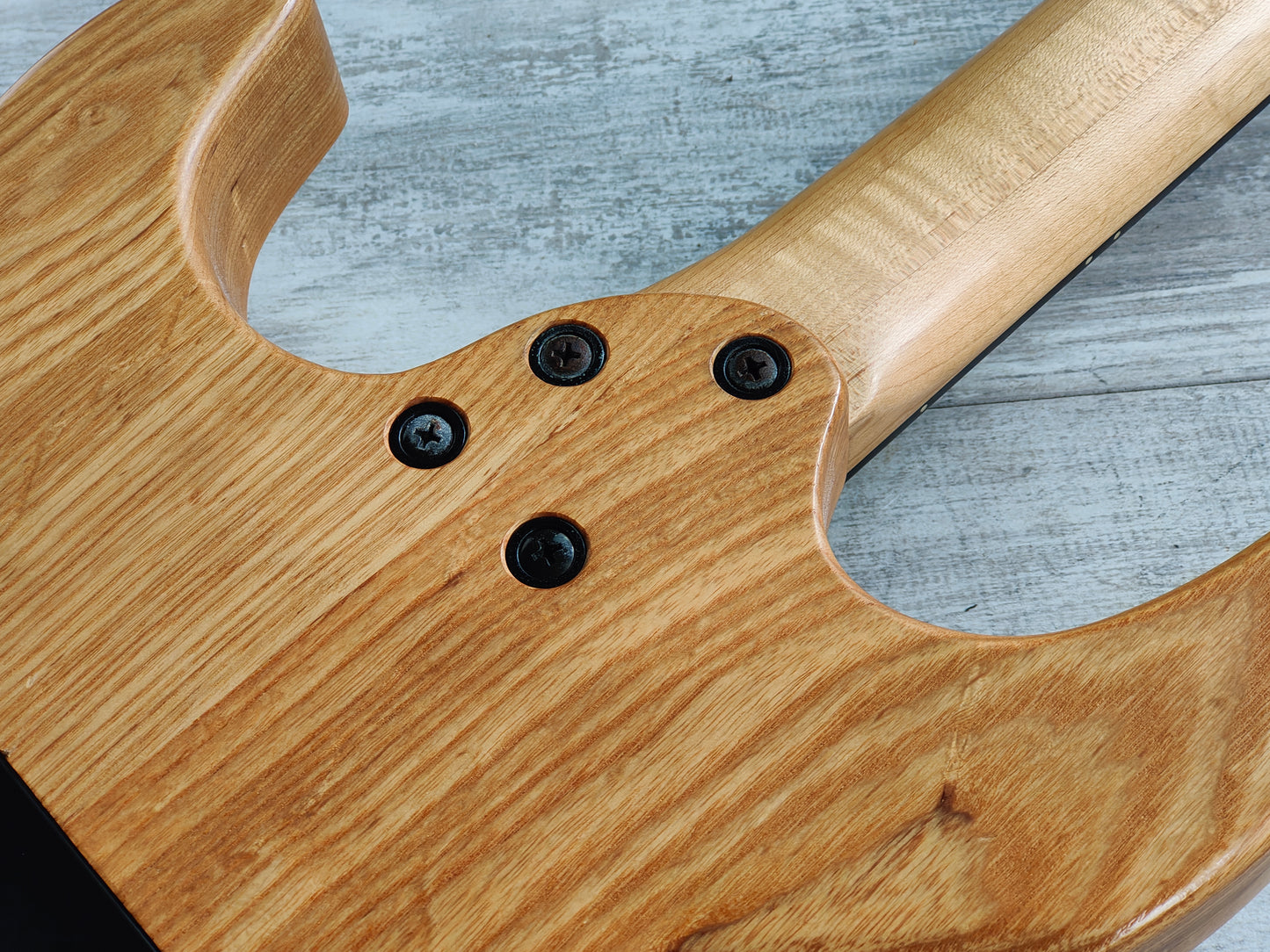Chapman ML1 "Swamp Ash" HSS Superstrat (Natural)