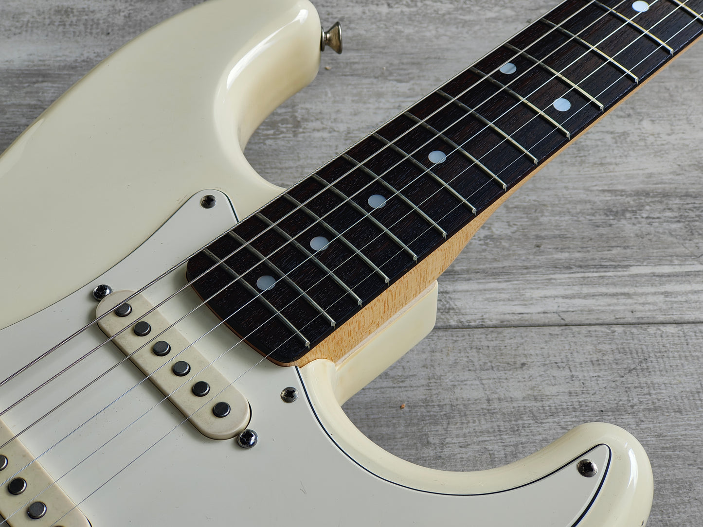 1984 Squier Japan SQ Series Export '70's Reissue Stratocaster (Aged White)