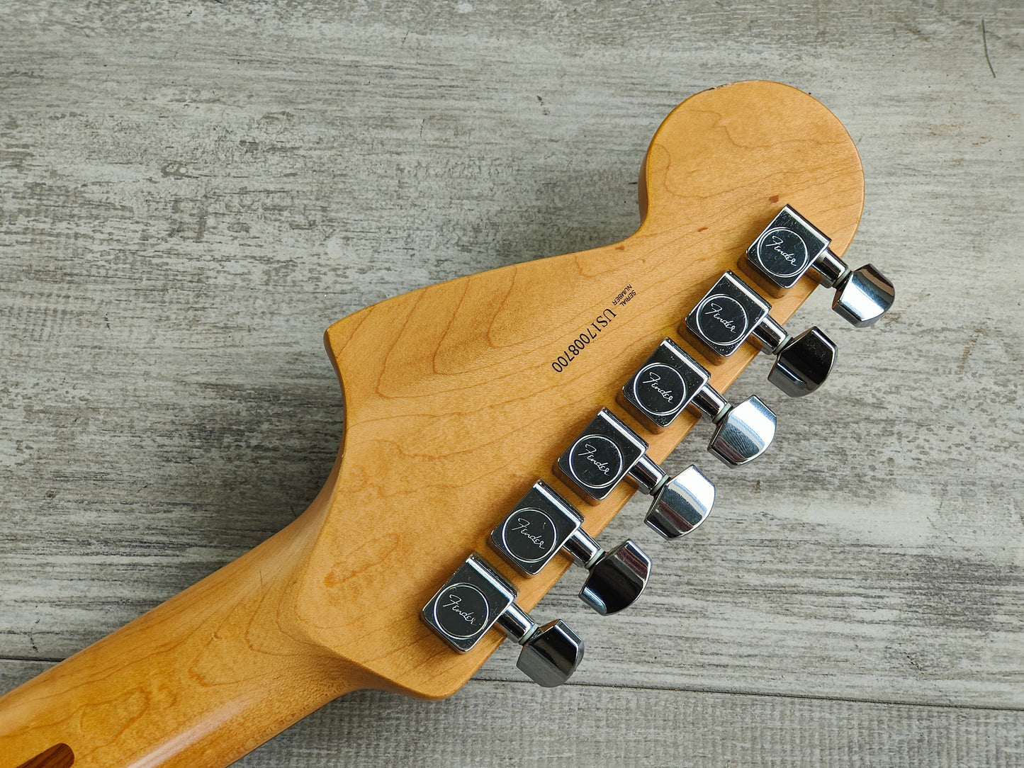 2017 Fender USA American Professional Jaguar (Olympic White)