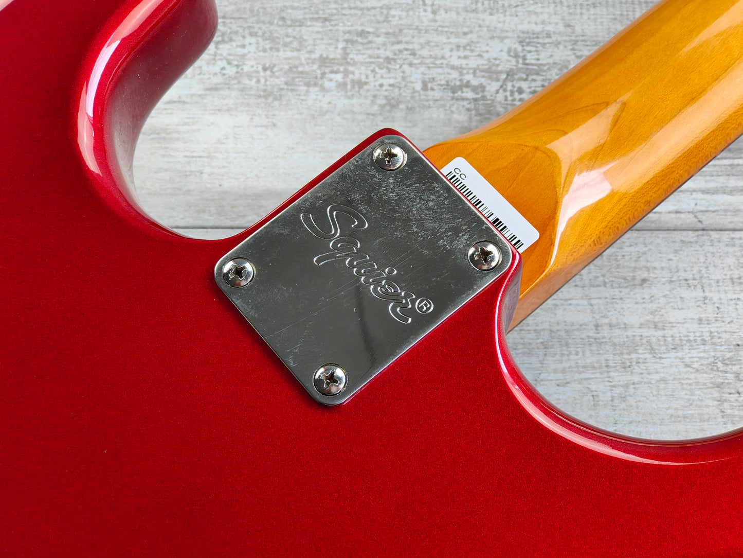 2020 Squier Classic Vibe 60's Stratocaster (Candy Apple Red)