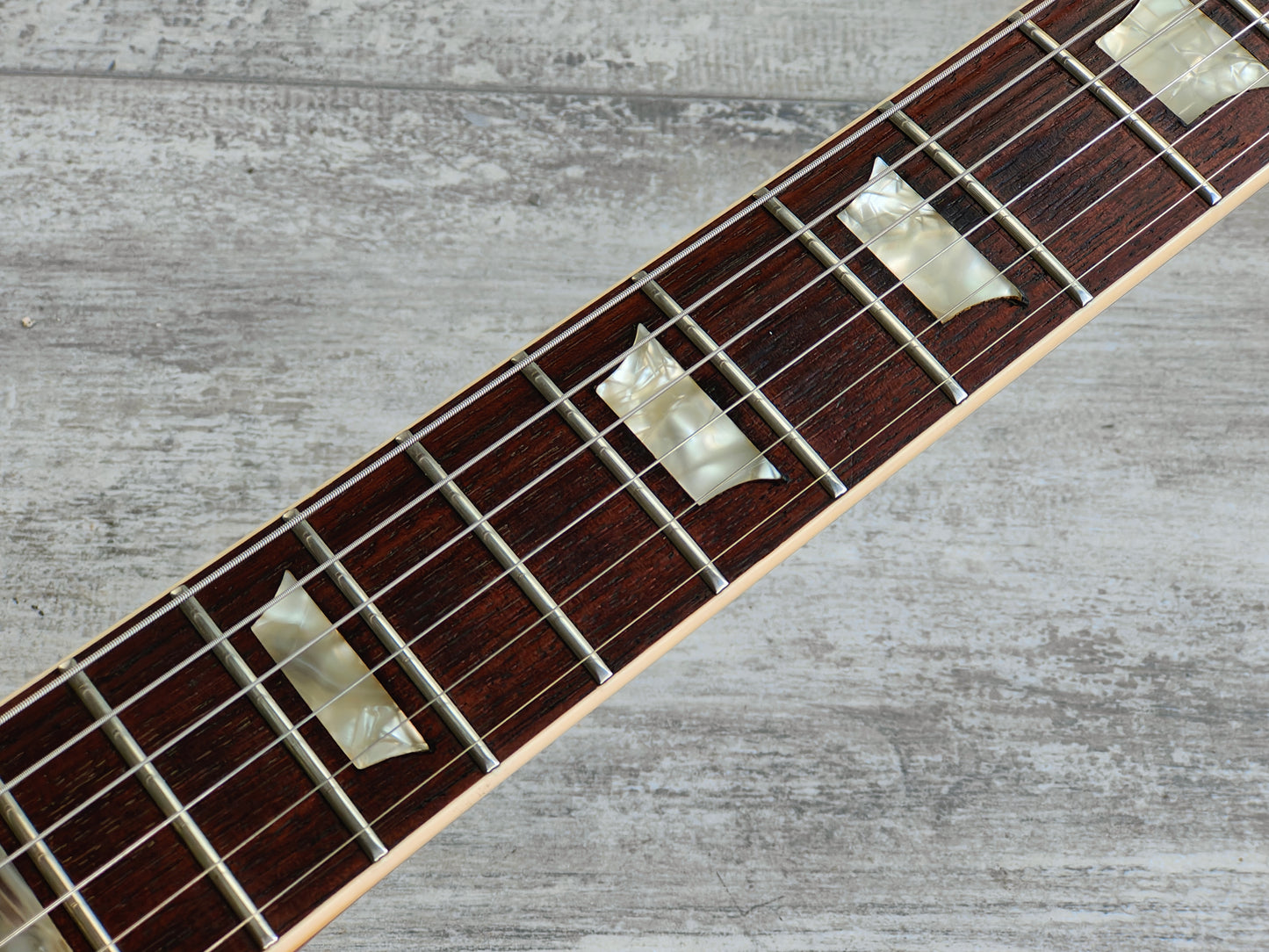 1977 Burny (Fernandes) Japan RLG-90 Les Paul Standard (Brown Sunburst)