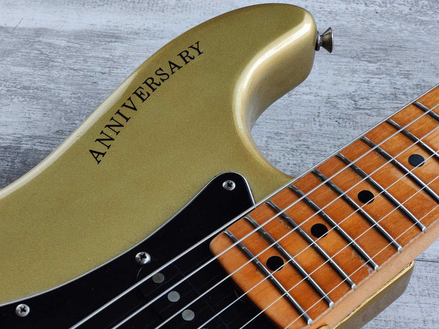 1979 Fender USA 25th Anniversary Model Stratocaster (Anniversary Silver)