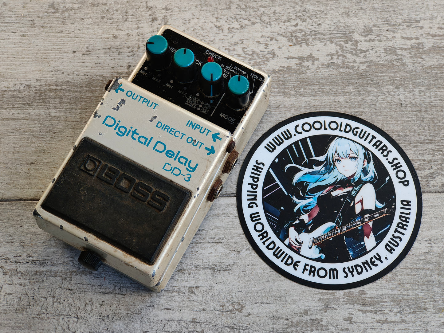 Boss DD-3 Digital Delay Pedal (Pink Label)
