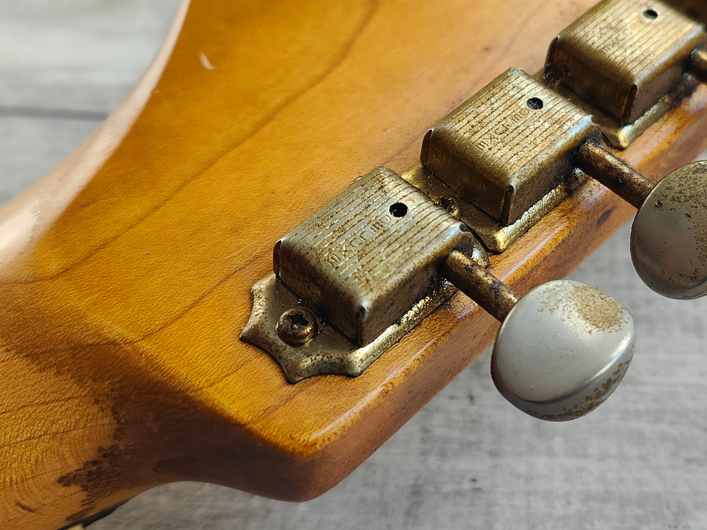 1980's ESP Japan 400 Series Stratocaster (Candy Apple Red)