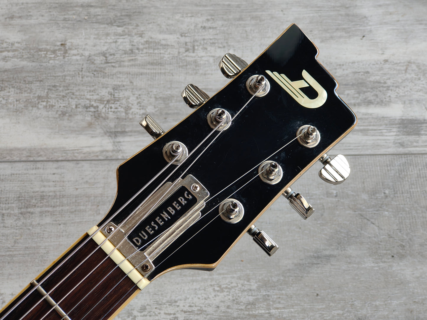 2015 Duesenberg Starplayer TV Semi Hollowbody (2-Tone Sunburst)