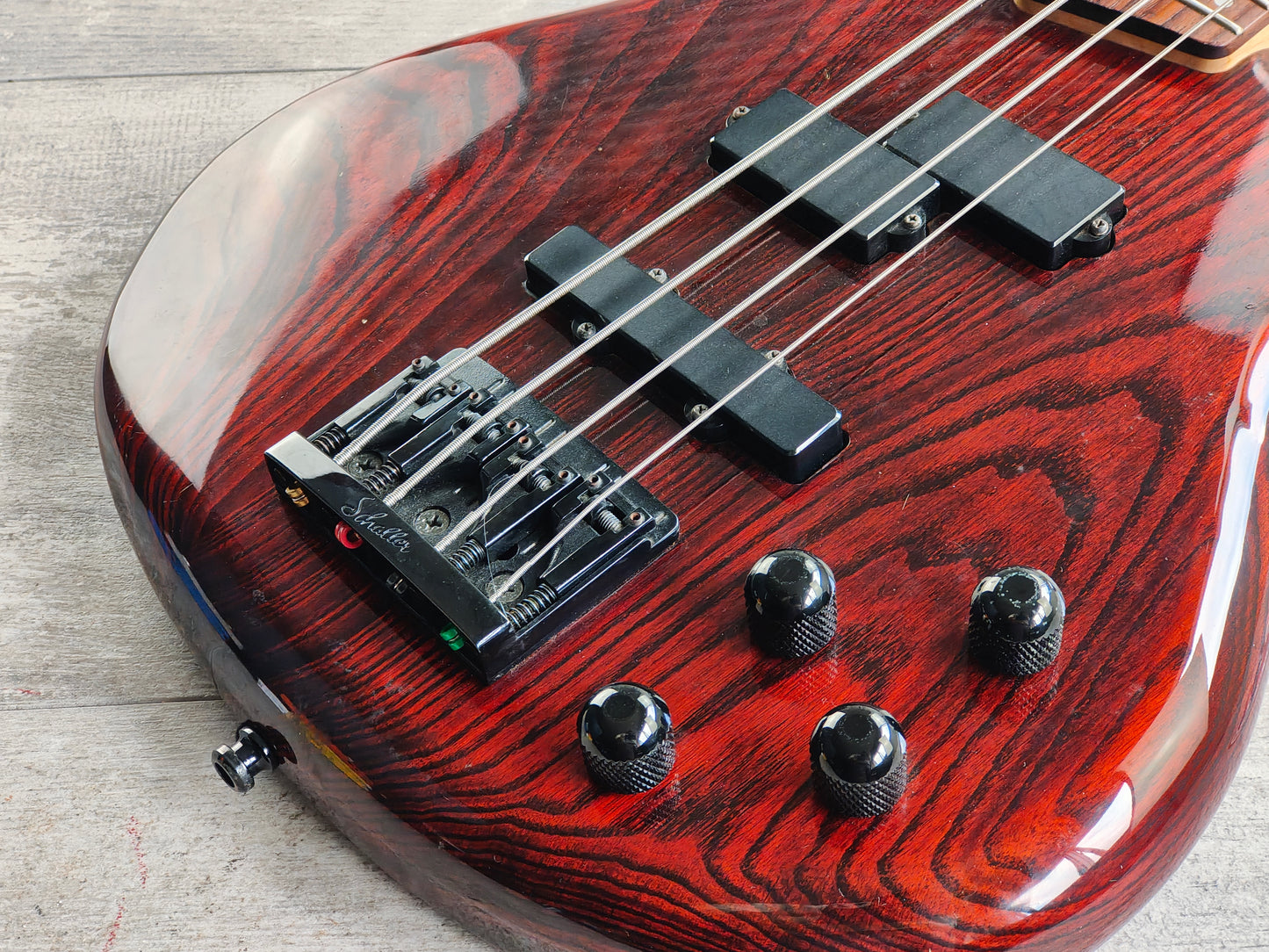 1996 Ibanez Japan SR-400 SDGR Soundgear Bass (Walnut)