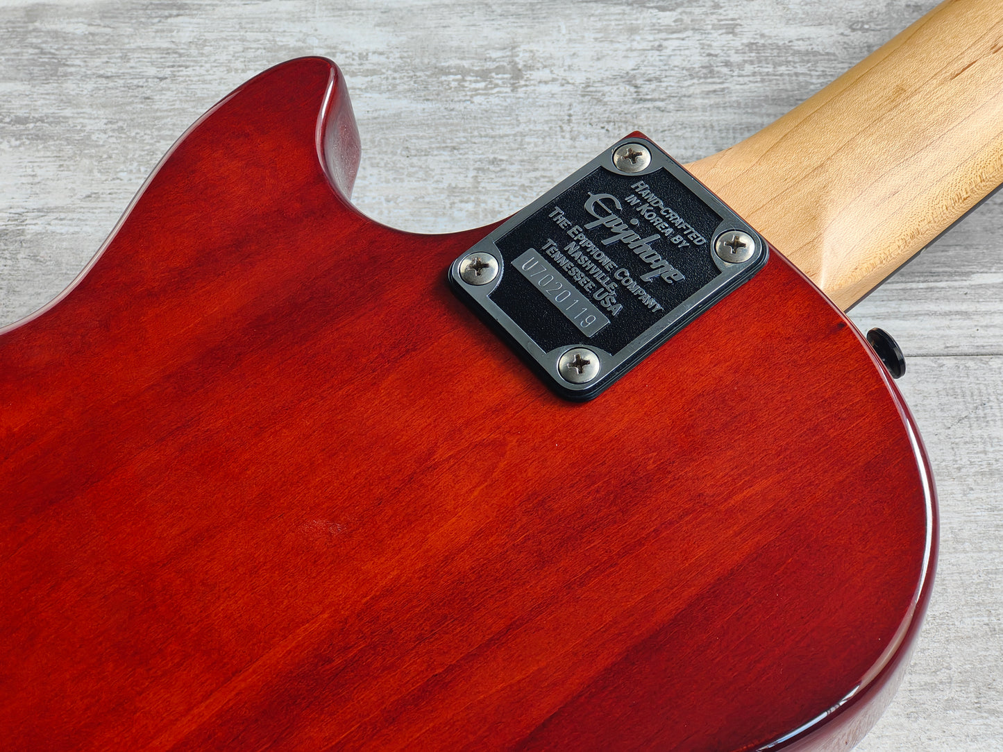 1997 Epiphone Korea Les Paul Bass (Amber Sunburst)