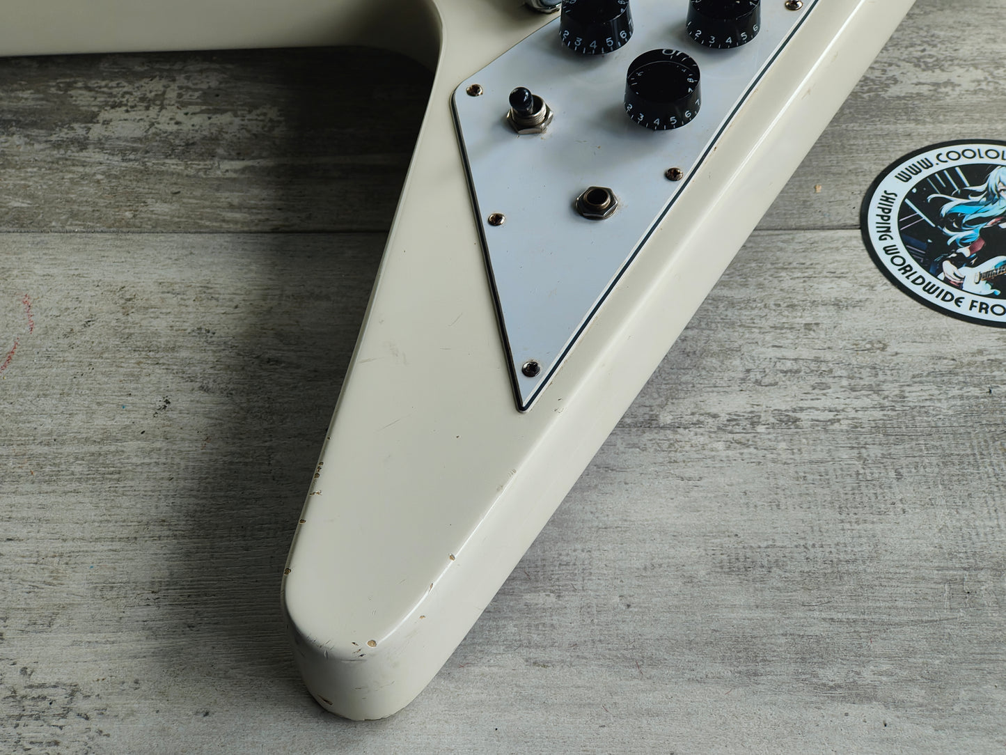 1979 Greco Japan FV-600 '67 Reissue Flying V (White)