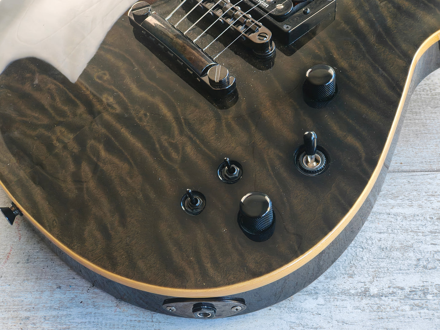 2010 Fernandes Japan APG-ELT "Japan Premium Custom" Series w/Sustainer (Transparent Black)
