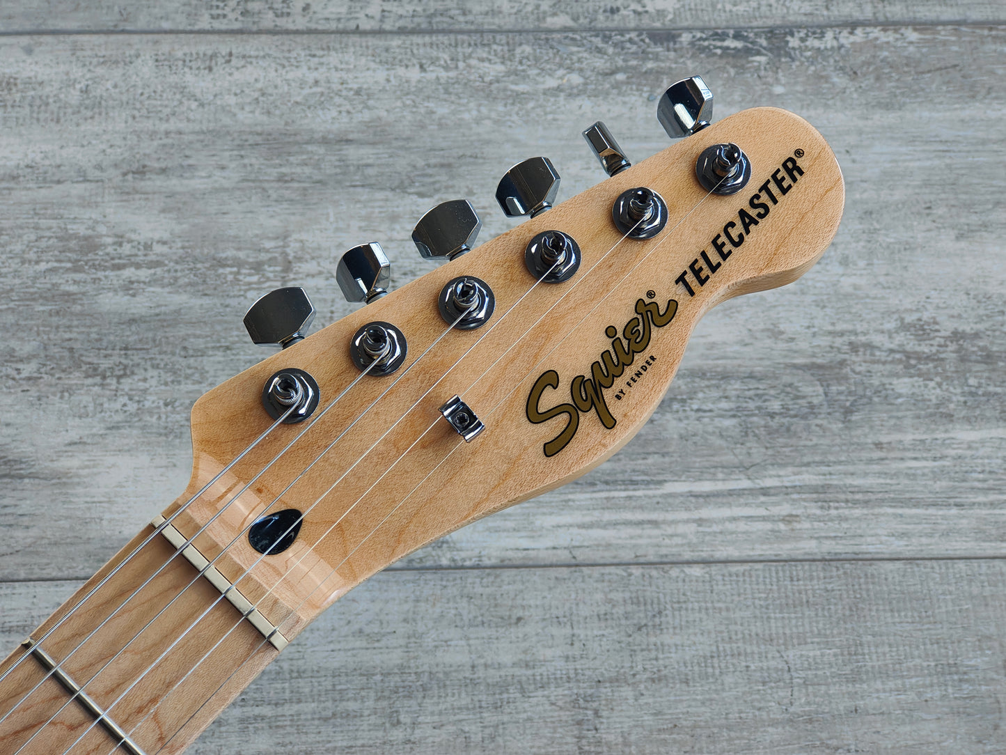 Squier FSR Affinity Series Telecaster (Black)