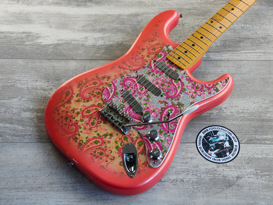 1999 Fender Japan '57 Reissue Stratocaster w/Texas Specials (Pink Paisley)
