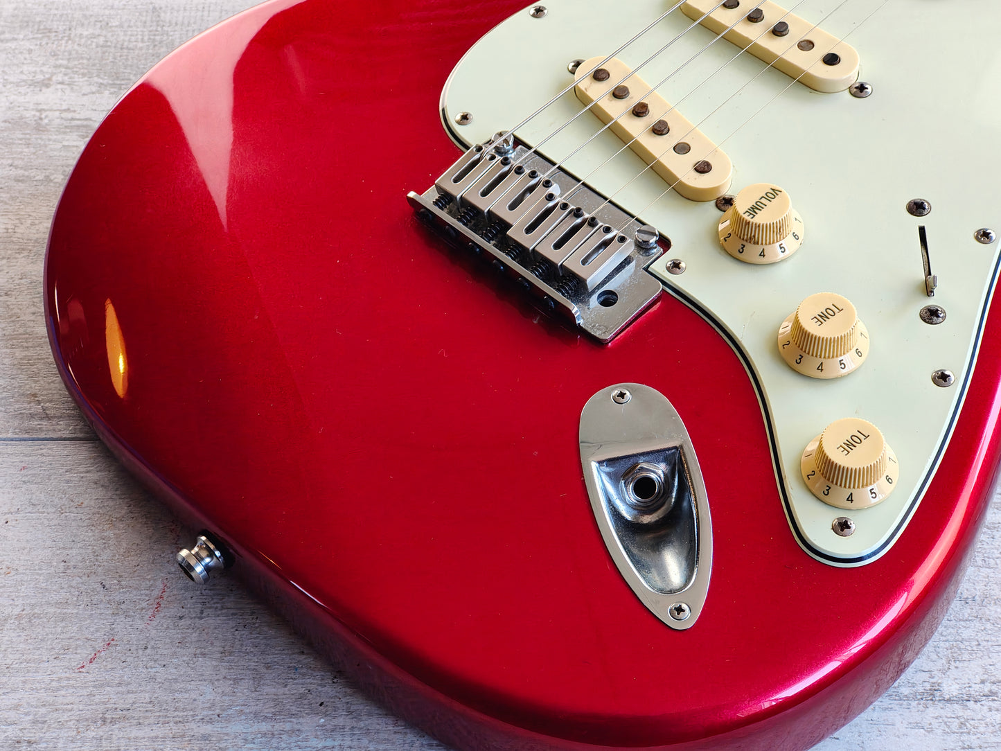 2011 Squier Standard Series Stratocaster w/Texas Specials (Red)
