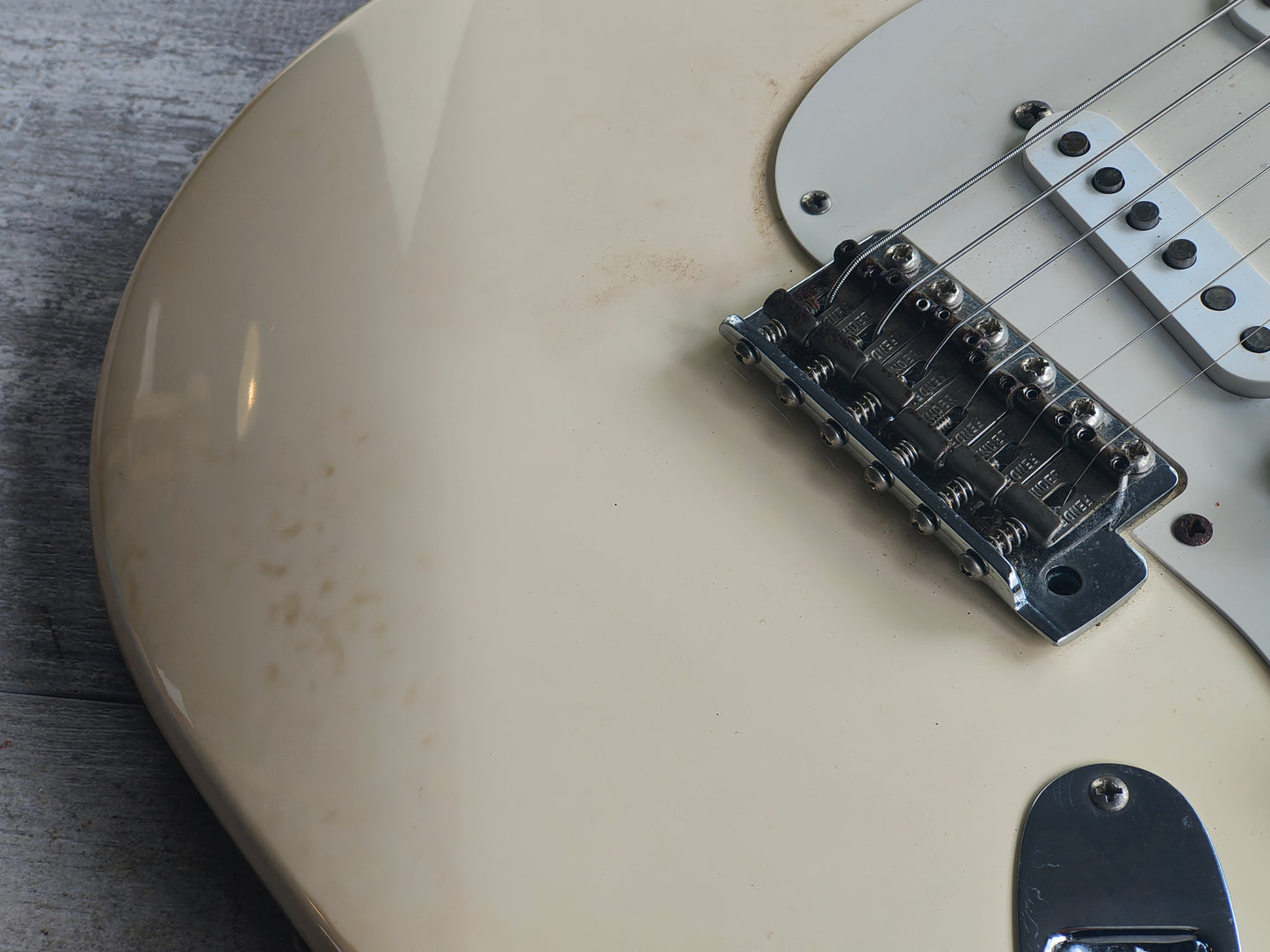 2003 Fender Limited Edition Vintage Player 50's Stratocaster (Vintage White)