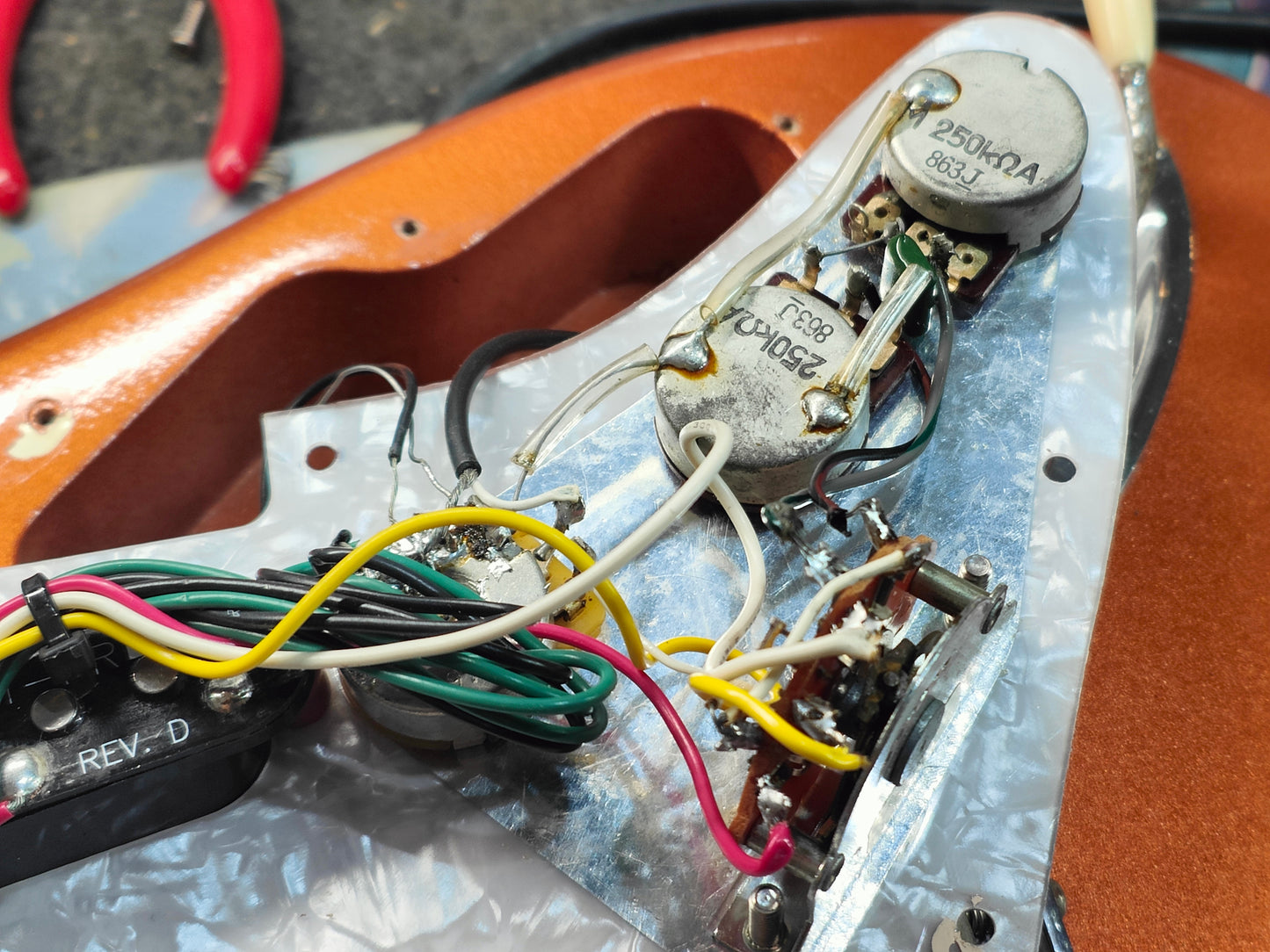 1993 Fender Japan ST62 '62 Reissue Stratocaster w/Noiseless Pickups (Metallic Copper)