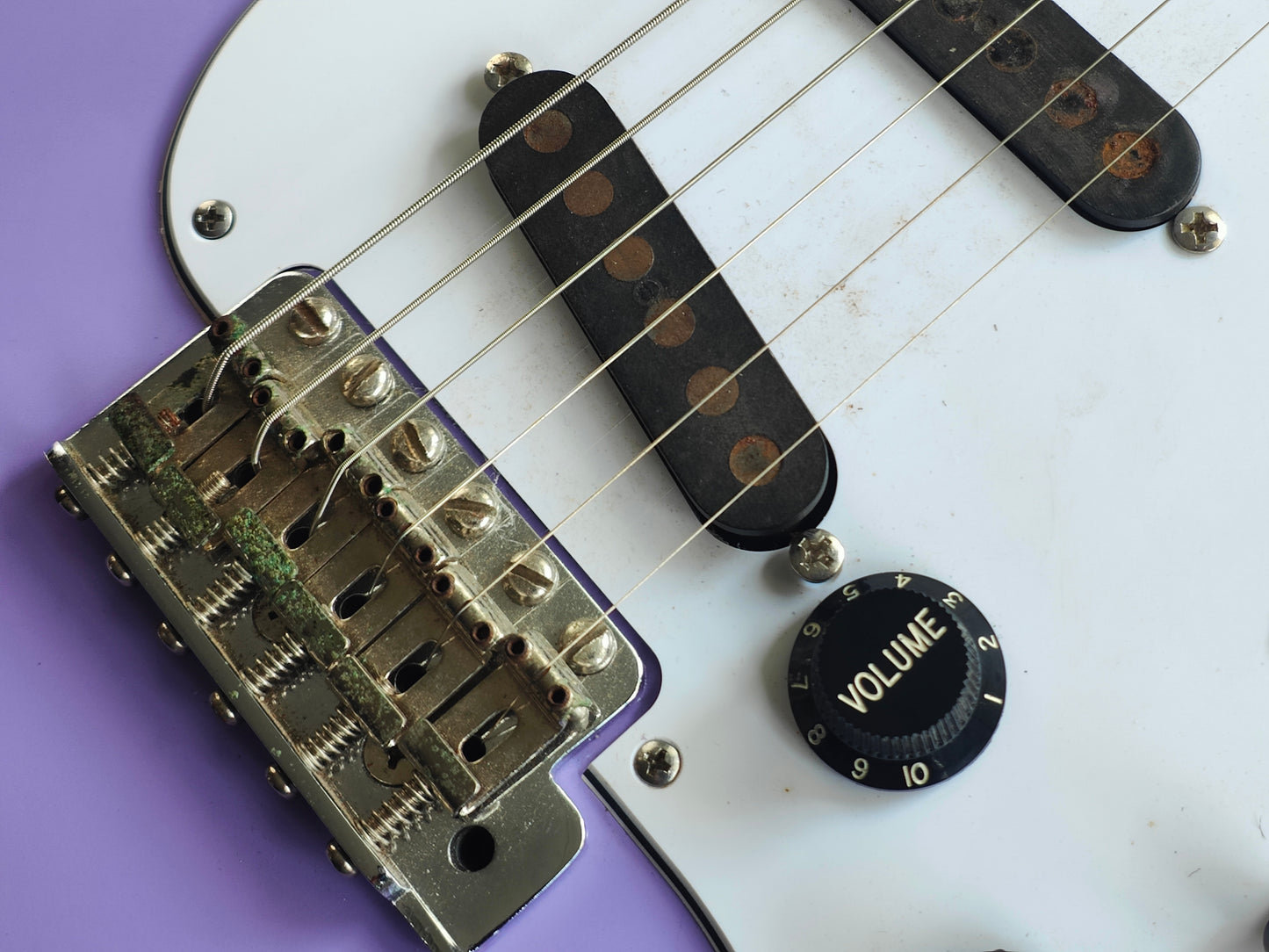 1993 Fender Japan ST62 '62 Reissue Stratocaster w/Schecter Pickups (Purple)