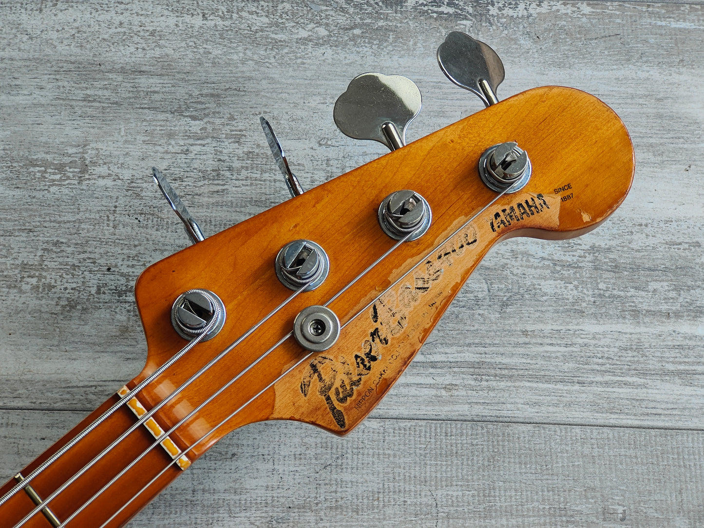 1980 Yamaha Japan PB-400 Pulser Precision Bass (Sunburst)