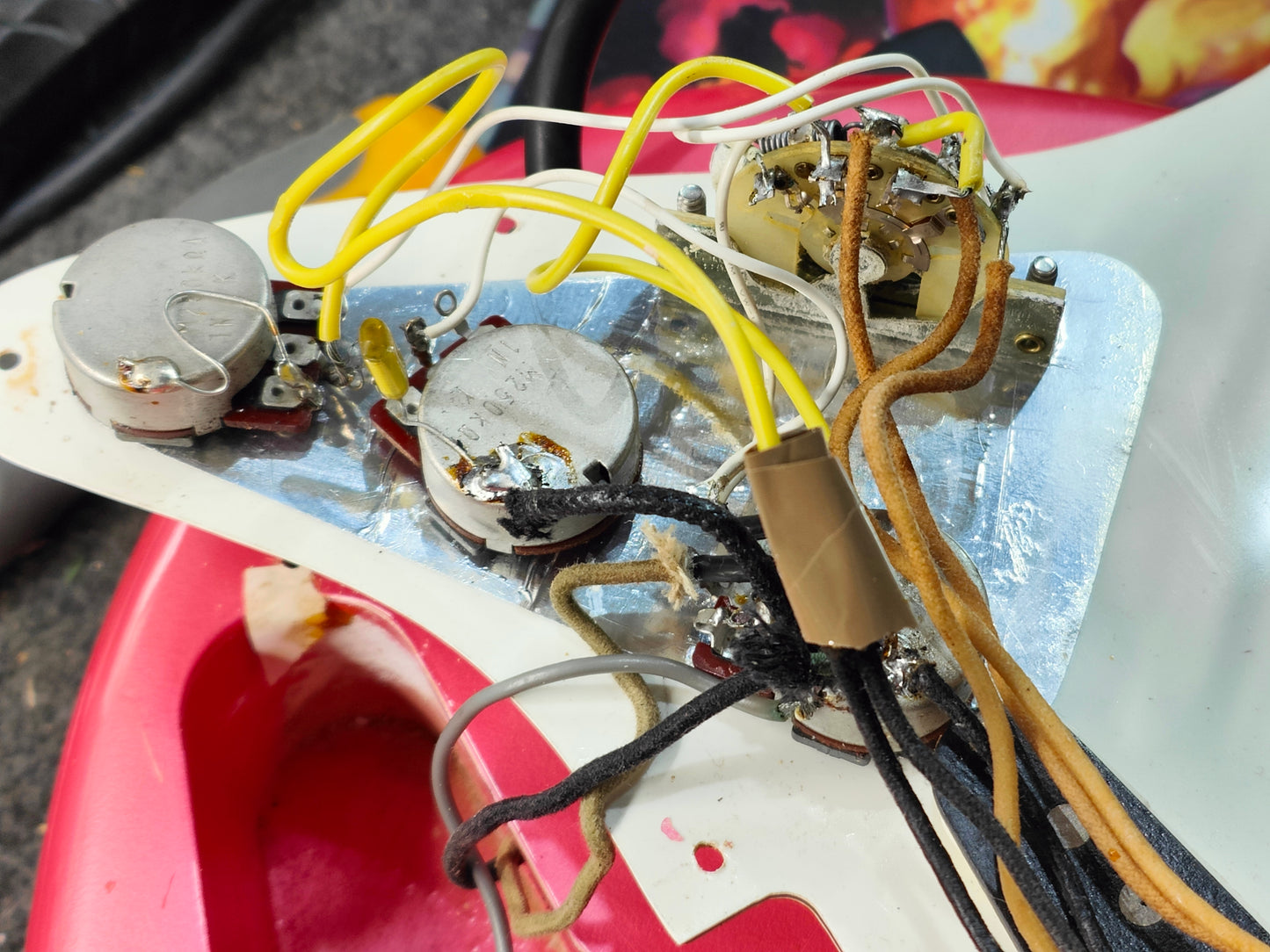 1991 Fender Japan Vintage Stratocaster w/US Pickups (Metallic Pink)