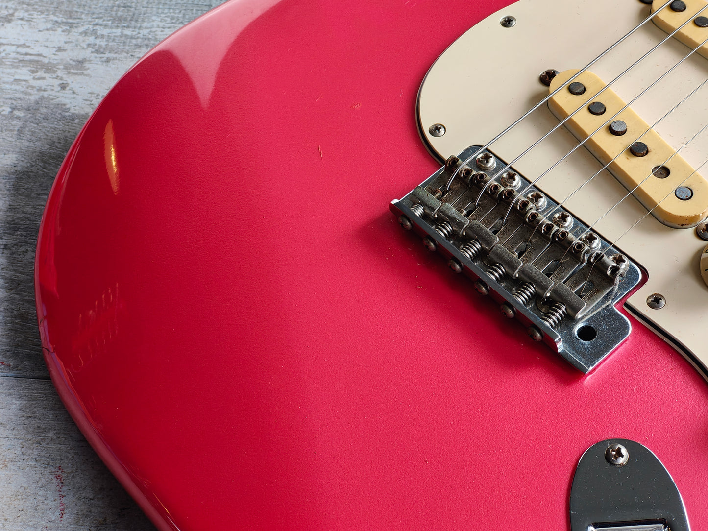 1991 Fender Japan Vintage Stratocaster w/US Pickups (Metallic Pink)